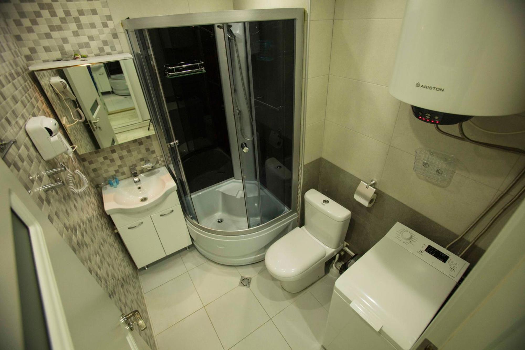 Panorama Sea Tower Aparthotel Batumi Luaran gambar