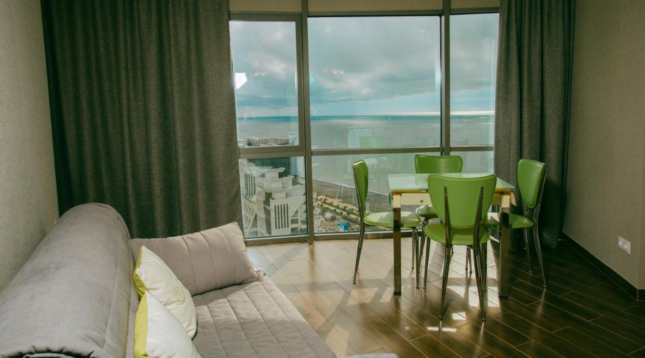 Panorama Sea Tower Aparthotel Batumi Luaran gambar